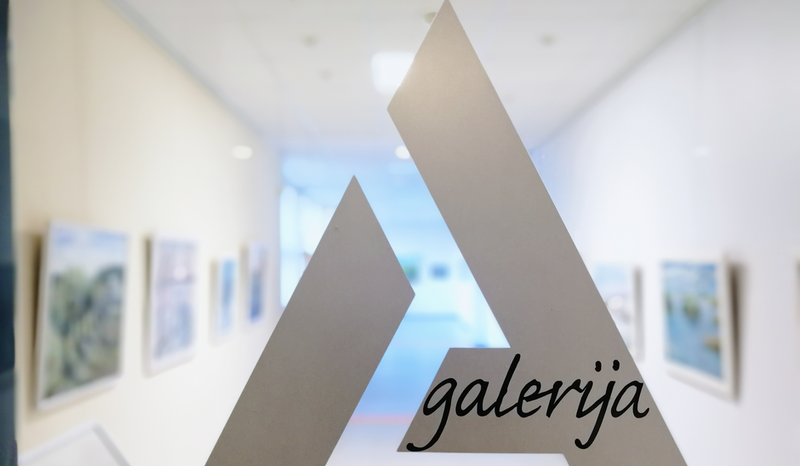 We invite artists who want to show their artworks in the VGTU Library „Gallery A“